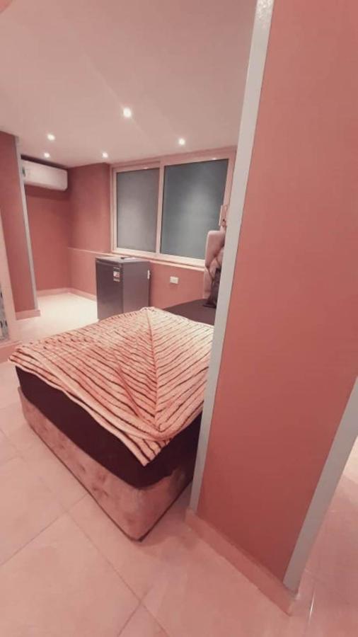Blue Eyes Hotel Giza ภายนอก รูปภาพ